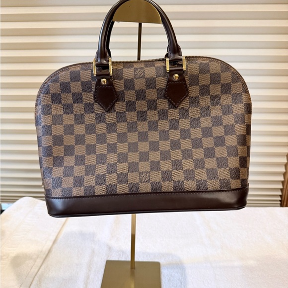 Louis Vuitton Damier Alma Satchel